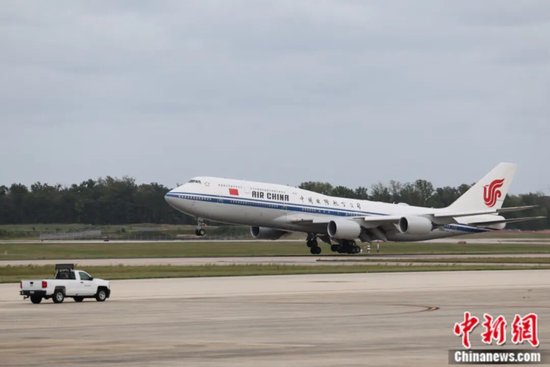 习近平抵达美国首都华盛顿（高清大图+现场视频）